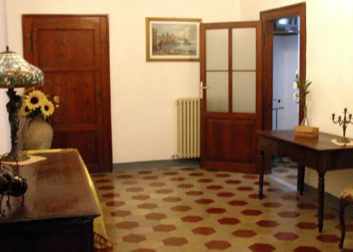 Pensión Residenza Sant'emiliano Trevi